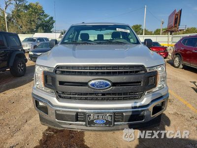 Piąte zdjęcie samochodu w środku: 2018 FORD F150 VIN:1FTMF1CB0JKD80823 - miniatura