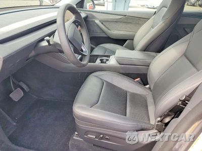 Zdjęcie 7 z 12 samochodu: 2026 TESLA MODEL Y VIN:7SAYGDEE2TF553722 - miniatura