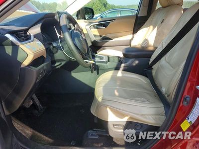 Zdjęcie 7 z 13 samochodu: 2022 TOYOTA RAV4 XLE VIN:2T3W1RFV5NW235155 - miniatura