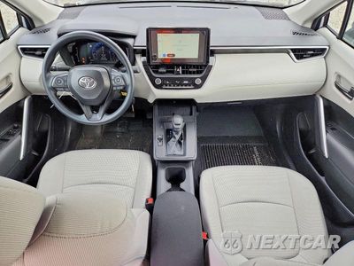 Zdjęcie 8 z 13 samochodu: 2026 TOYOTA COROLLA CROSS L VIN:7MUAAAAG2TV205989 - miniatura