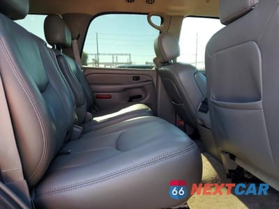 Zdjęcie 10 z 12 samochodu: 2005 CHEVROLET TAHOE C1500 VIN:1GNEC13T45R275759 - miniatura