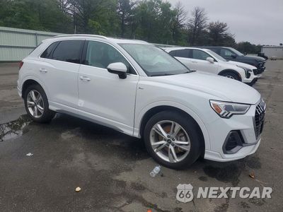 Czwarte zdjęcie samochodu z boku: 2024 AUDI Q3 PREMIUM S LINE 45 VIN:WA1DECF35R1068348 - miniatura