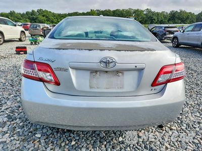 Zdjęcie 6 z 12 samochodu: 2011 TOYOTA CAMRY LE VIN:4T1BF3EK3BU184392 - miniatura