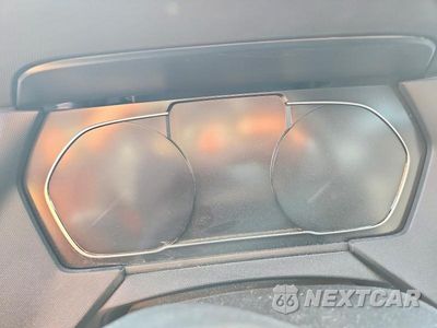 Zdjęcie 9 z 13 samochodu: 2021 BMW 228XI VIN:WBA73AK06M7G30031 - miniatura