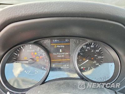 Zdjęcie 9 z 13 samochodu: 2019 NISSAN ROGUE SV VIN:5N1AT2MT5KC704896 - miniatura