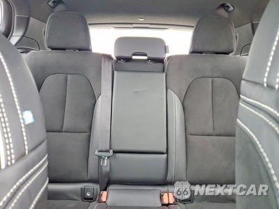 Zdjęcie 10 z 14 samochodu: 2019 VOLVO XC40 T5 R-DESIGN VIN:YV4162UM8K2084374 - miniatura