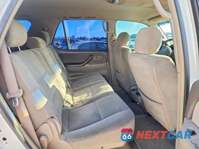 Zdjęcie 11 z 13 samochodu: 2005 TOYOTA SEQUOIA SR5 VIN:5TDZT34A35S247570 - miniatura