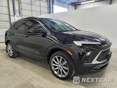 Czwarte zdjęcie samochodu z boku: 2024 BUICK ENCORE GX AVENIR VIN:KL4AMGSL9RB012720 - miniatura