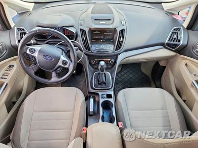 Zdjęcie 8 z 12 samochodu: 2013 FORD C-MAX SE VIN:1FADP5AU9DL542817 - miniatura