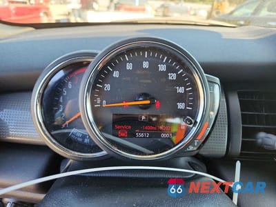 Zdjęcie 9 z 13 samochodu: 2019 MINI COOPER VIN:WMWXP5C51K2L02058 - miniatura