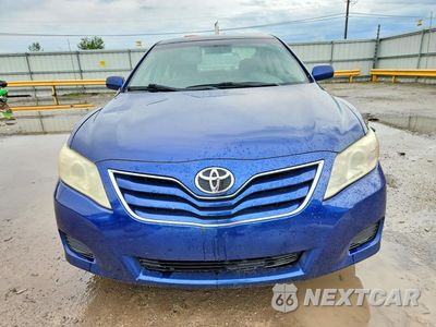 Piąte zdjęcie samochodu w środku: 2011 TOYOTA CAMRY LE VIN:4T1BF3EK8BU647773 - miniatura
