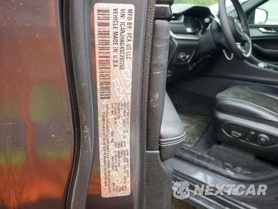 Zdjęcie 13 z 13 samochodu: 2025 JEEP GRAND CHEROKEE LAREDO VIN:1C4RJHAGXSC297262 - miniatura