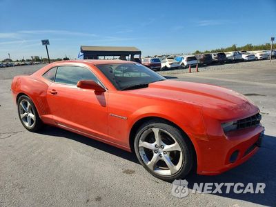 Czwarte zdjęcie samochodu z boku: 2013 CHEVROLET CAMARO LS VIN:2G1FA1E39D9143792 - miniatura