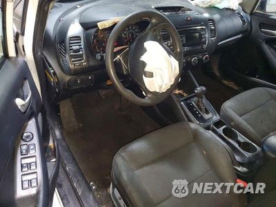 Zdjęcie 8 z 13 samochodu: 2018 KIA FORTE LX VIN:3KPFK4A77JE214564 - miniatura