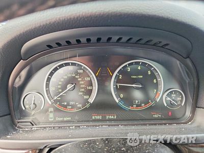 Zdjęcie 9 z 12 samochodu: 2015 BMW 528 XI VIN:WBA5A7C5XFD623224 - miniatura