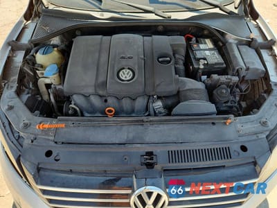 Zdjęcie 11 z 12 samochodu: 2012 VOLKSWAGEN PASSAT SE VIN:1VWBH7A35CC049360 - miniatura
