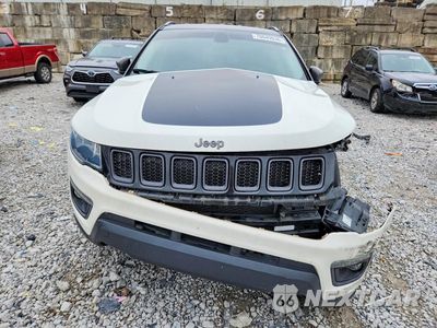 Piąte zdjęcie samochodu w środku: 2020 JEEP COMPASS TRAILHAWK VIN:3C4NJDDB2LT195337 - miniatura