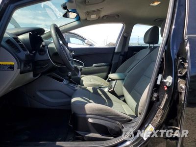 Zdjęcie 7 z 12 samochodu: 2015 KIA FORTE LX VIN:KNAFK4A69F5421349 - miniatura