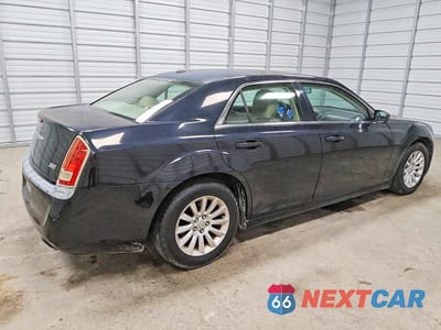 Trzecie zdjęcie samochodu z tyłu: 2013 CHRYSLER 300 VIN:2C3CCAAG7DH507859 - miniatura