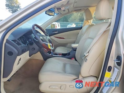 Zdjęcie 7 z 13 samochodu: 2011 LEXUS ES 350 VIN:JTHBK1EG0B2453362 - miniatura