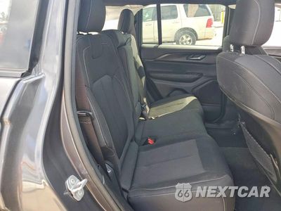 Zdjęcie 11 z 14 samochodu: 2025 JEEP GRAND CHEROKEE LAREDO VIN:1C4RJGAG1SC288816 - miniatura