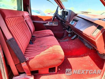 Zdjęcie 19 z 24 samochodu: 1991 CHEVROLET GMT-400 C2500 VIN:1GCGC24K8ME110686 - miniatura