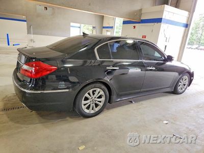 Trzecie zdjęcie samochodu z tyłu: 2012 HYUNDAI GENESIS 3.8L VIN:KMHGC4DD1CU182097 - miniatura