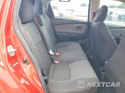 Zdjęcie 11 z 14 samochodu: 2015 TOYOTA YARIS 5-DOOR L VIN:VNKKTUD34FA027840 - miniatura