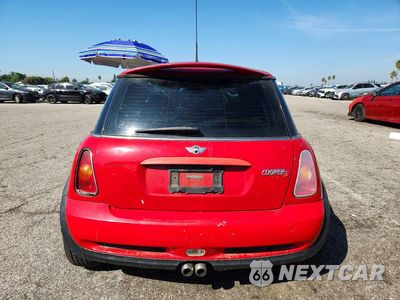 Zdjęcie 6 z 12 samochodu: 2004 MINI COOPER S VIN:WMWRE33474TD87031 - miniatura