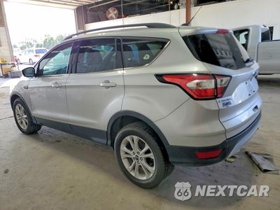 Drugie zdjęcie samochodu z przodu: 2017 FORD ESCAPE SE VIN:1FMCU9GD2HUC98601 - miniatura