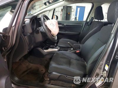 Zdjęcie 7 z 13 samochodu: 2015 HONDA FIT LX VIN:3HGGK5G50FM768530 - miniatura