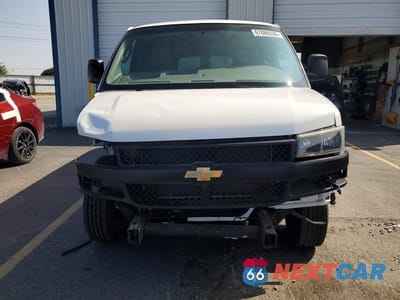 Piąte zdjęcie samochodu w środku: 2022 CHEVROLET EXPRESS G2500 LS VIN:1GAWGEFP3N1179670 - miniatura