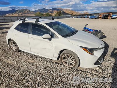 Czwarte zdjęcie samochodu z boku: 2022 TOYOTA COROLLA HATCHBACK SE VIN:JTND4MBE2N3168343 - miniatura