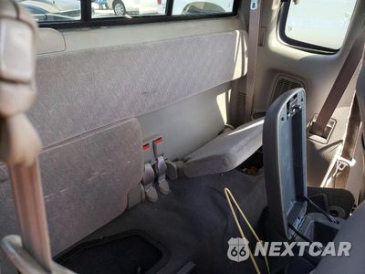 Zdjęcie 10 z 13 samochodu: 2001 TOYOTA TACOMA XTRACAB PRERUNNER VIN:5TESN92N61Z747787 - miniatura