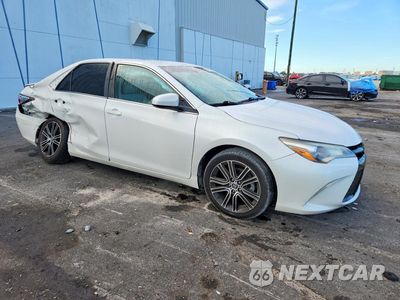 Czwarte zdjęcie samochodu z boku: 2016 TOYOTA CAMRY SE VIN:4T1BF1FK5GU159844 - miniatura