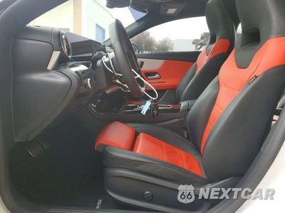 Zdjęcie 7 z 13 samochodu: 2025 MERCEDES-BENZ CLA AMG 35 4MATIC VIN:W1K5J5BB4SN527632 - miniatura
