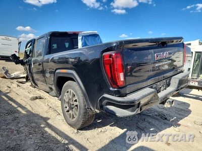 Drugie zdjęcie samochodu z przodu: 2022 GMC SIERRA K3500 AT4 VIN:1GT49VEY8NF100046 - miniatura