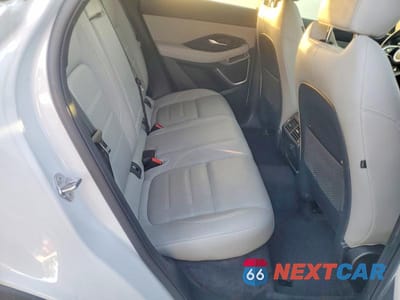 Zdjęcie 10 z 12 samochodu: 2021 JAGUAR E-PACE SPORT VIN:SADF12GX8M1025321 - miniatura