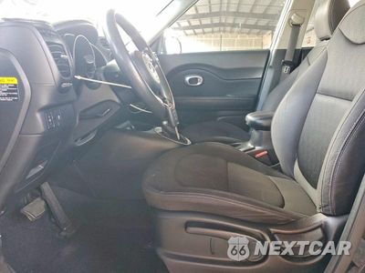 Zdjęcie 7 z 12 samochodu: 2016 KIA SOUL BASE VIN:KNDJN2A24G7292416 - miniatura
