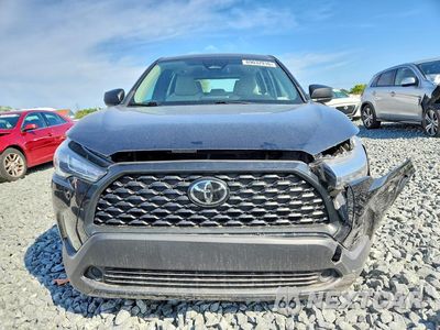 Piąte zdjęcie samochodu w środku: 2023 TOYOTA COROLLA CROSS L VIN:7MUAAABG3PV044721 - miniatura