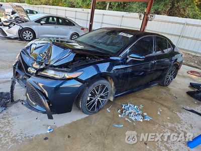 2021 TOYOTA CAMRY SE 4T1G11AK8MU453956 - główne zdjęcie licytacji z USA - miniatura