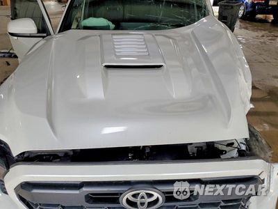 Zdjęcie 11 z 13 samochodu: 2024 TOYOTA TACOMA TRD SPORT VIN:3TYLB5JN9RT057956 - miniatura