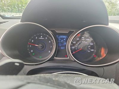 Zdjęcie 9 z 13 samochodu: 2014 HYUNDAI VELOSTER RE:FLEX VIN:KMHTC6AD1EU214077 - miniatura