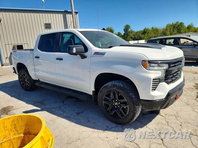 Czwarte zdjęcie samochodu z boku: 2024 CHEVROLET SILVERADO K1500 LT TRAIL BOSS VIN:3GCUDFED8RG178154 - miniatura