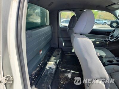 Zdjęcie 10 z 13 samochodu: 2015 TOYOTA TACOMA BASE VIN:5TFTX4CN9FX056221 - miniatura