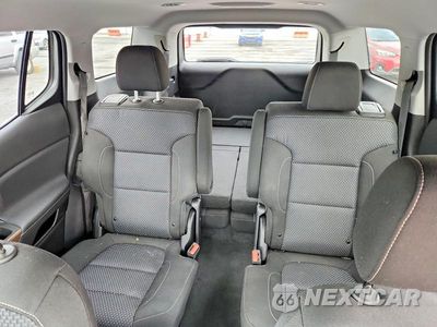 Zdjęcie 10 z 13 samochodu: 2023 GMC ACADIA SLE VIN:1GKKNRL4XPZ119309 - miniatura