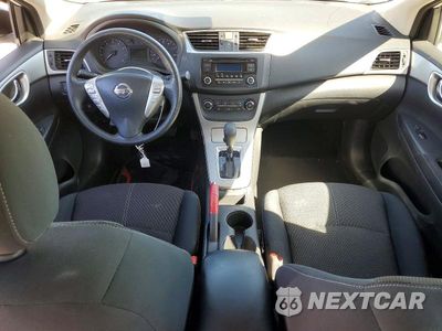 Zdjęcie 8 z 12 samochodu: 2015 NISSAN SENTRA S VIN:3N1AB7AP3FY352932 - miniatura