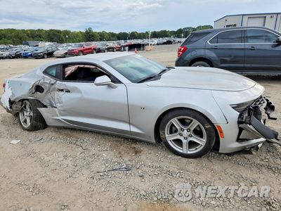 Czwarte zdjęcie samochodu z boku: 2019 CHEVROLET CAMARO LS VIN:1G1FB1RX1K0127863 - miniatura