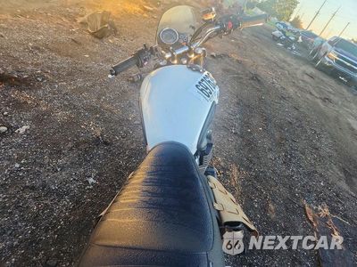 Zdjęcie 6 z 9 samochodu: 2014 TRIUMPH MOTORCYCLE BONNEVILLE VIN:SMT900K19ET617837 - miniatura