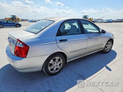 Trzecie zdjęcie samochodu z tyłu: 2006 KIA SPECTRA EX VIN:KNAFE121X65348937 - miniatura